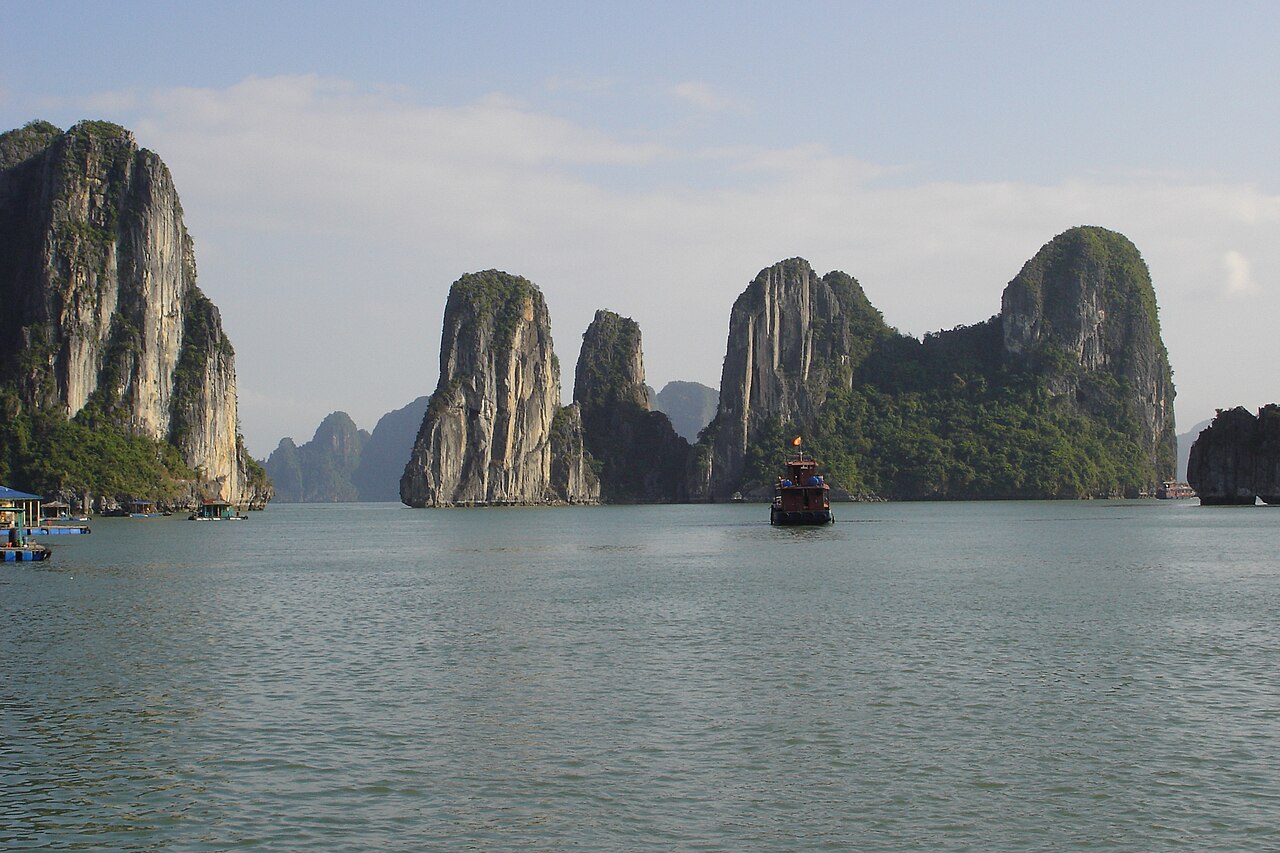 Vietnam Tour Package