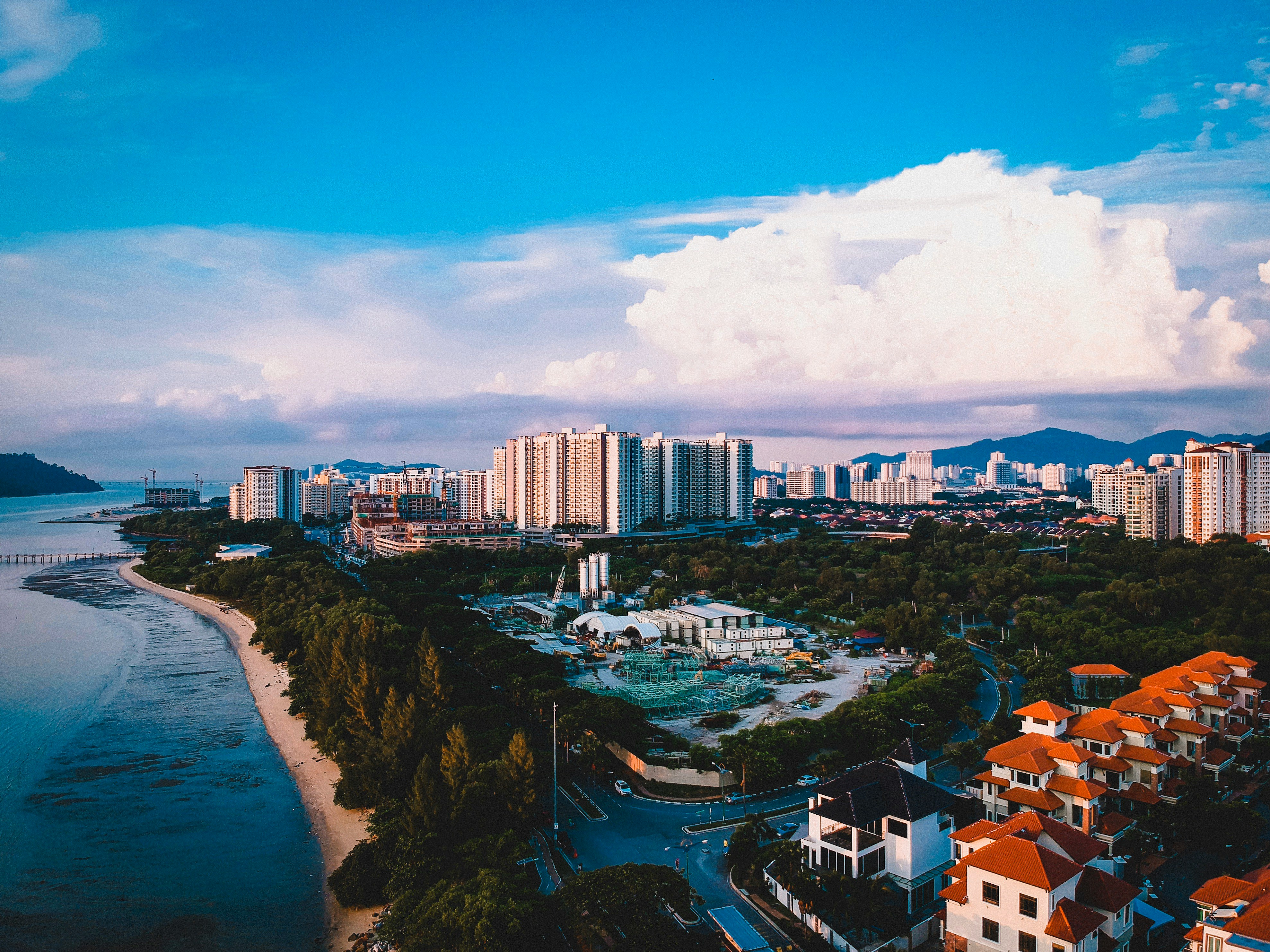 Malaysia Discovery Escape – Penang + Kuala Lumpur — Penang, George Town, Batu Ferringhi, Clan Jetties, Kuala Lumpur, Genting Highlan...