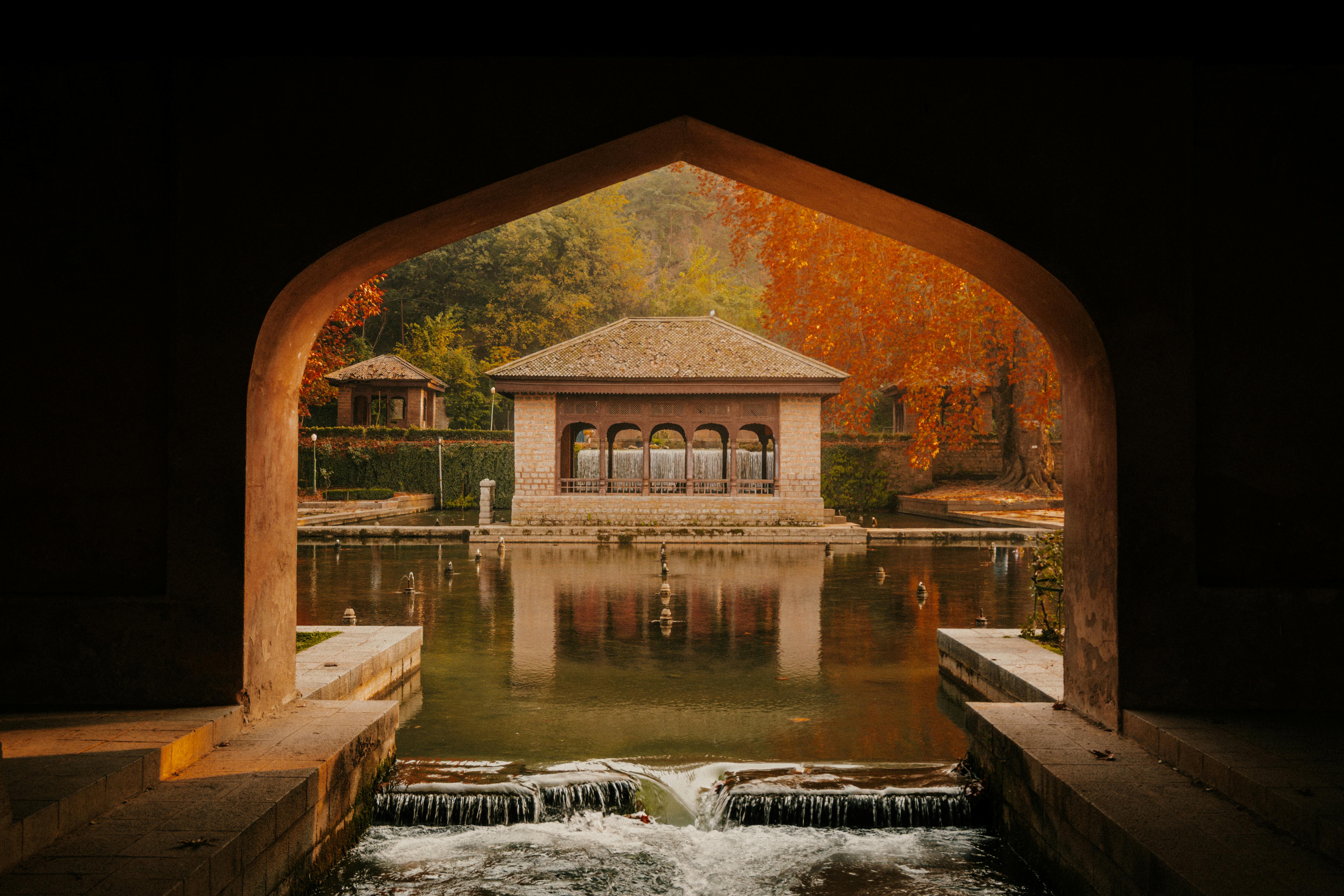 KASHMIR HONEYMOON DIARIES
